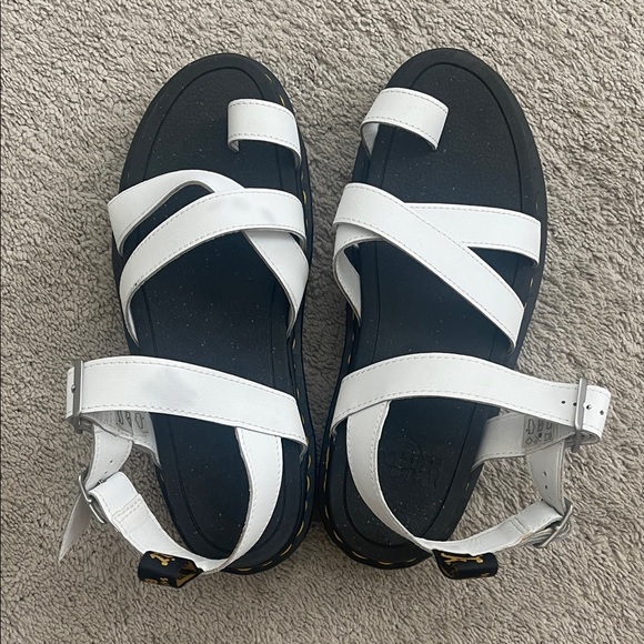 NEW Dr. Martens Avry Hydro White Leather Sandals - Picture 2 of 9